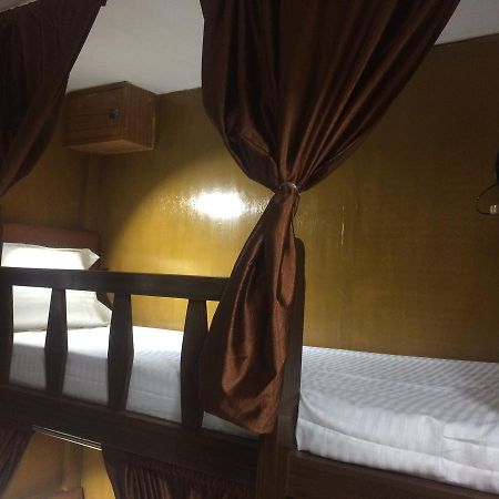 Zara Dormitory ムンバイ エクステリア 写真